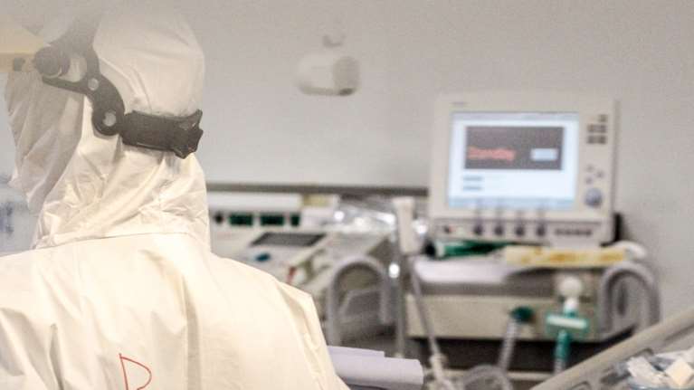 Κορονοϊός: Ξεκίνησε η πειραματική χορήγηση αντισωμάτων στην Ελλάδα -Σε ασθενείς σε Ευαγγελισμό και Αττικόν