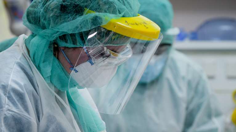 Κέντρο Ελέγχου και Πρόληψης Ασθενειών των ΗΠΑ: Αυτά είναι τα τρία νέα συμπτώματα του κορονοϊού