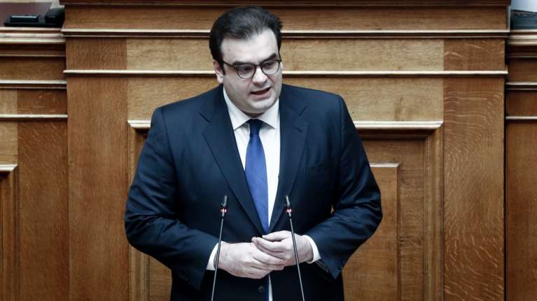 Πιερρακάκης: Βάζουμε τέλος στις χρονοβόρες αντιδικίες του Δημοσίου με τους πολίτες