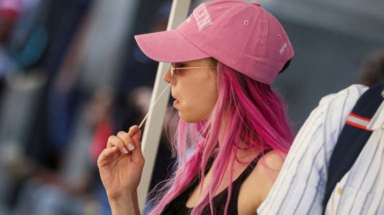 ΗΠΑ: Δεν θα μπαίνουν σε καραντίνα οι μαθητές που έχουν εκτεθεί σε κορονοϊό