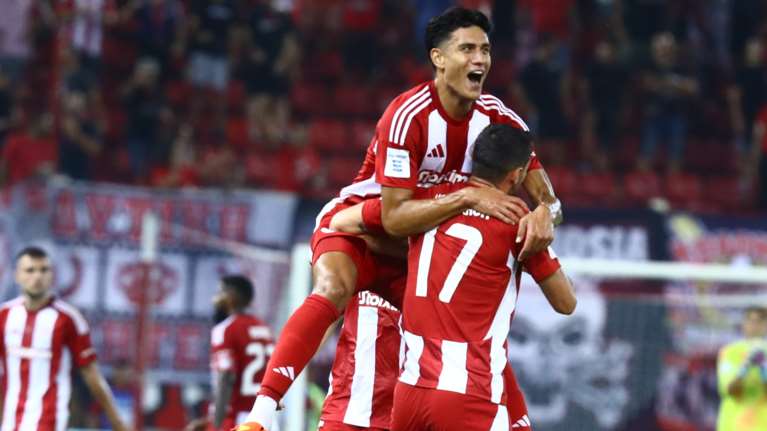 Ολυμπιακός-Athens Kallithea 2-1: Αγχώθηκε αλλά ο Γιάρεμτσουκ τον λύτρωσε