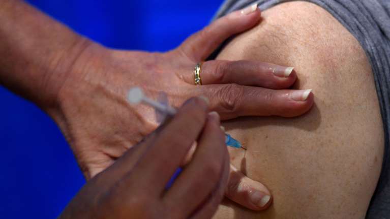 ΠΟΥ: Εντός των επόμενων εβδομάδων οι αποφάσεις για τα εμβόλια των Pfizer, Moderna και AstraZeneca