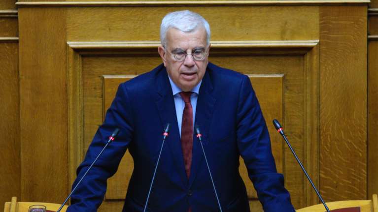 Γαλάζιο αντάρτικο Σιμόπουλου για τις αλλαγές στο ΔΣ της ΔΕΘ: &quot;Κύριε υπουργέ, ζητώ να το αποσύρετε&quot;