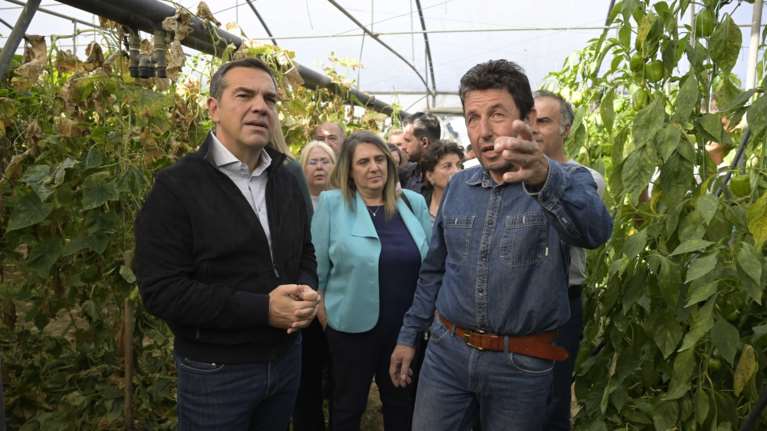 Τσίπρας με αγρότες και κτηνοτρόφους: Δεν μπορεί να συνεχιστεί άλλο η αισχροκέρδεια - Κάποιοι κερδίζουν δισεκατομμύρια