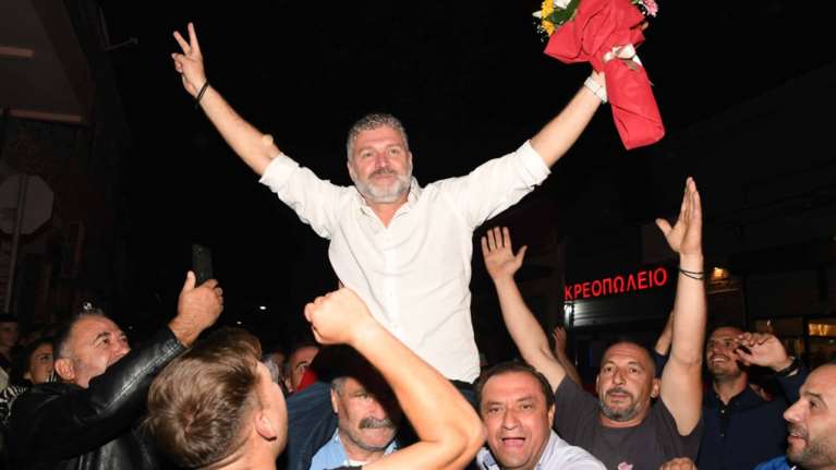 Στην Αγιά Λάρισας ο μακροβιότερος δήμαρχος - Εκλέχθηκε για έβδομη φορά ο Αντώνης Γκουντάρας [εικόνες]