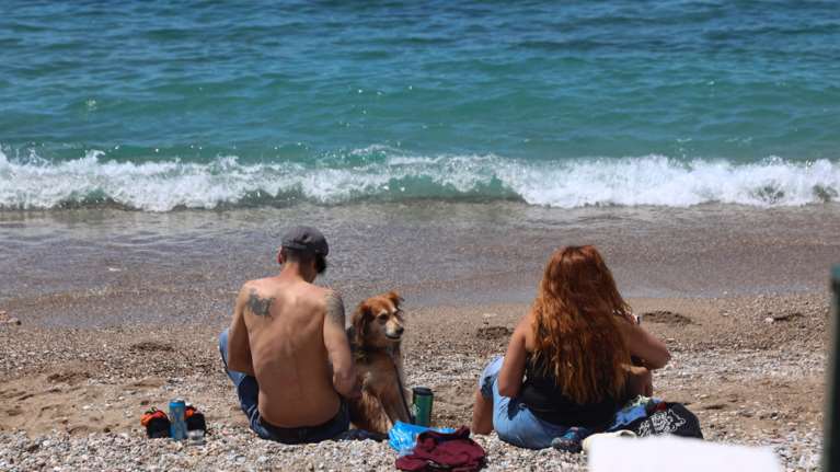 Καιρός: Ζέστη με 40άρια και τη Δευτέρα - Βουτιά της θερμοκρασίας έως και 10 βαθμούς από Τρίτη