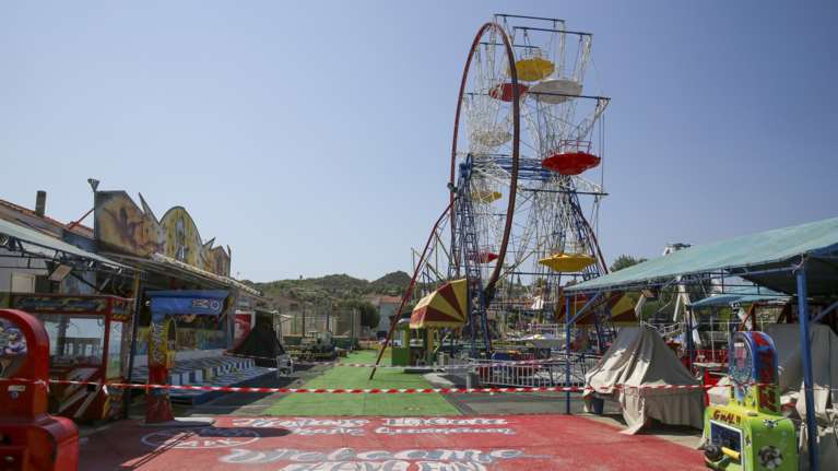 Χαλκιδική: Δυστύχημα στο λούνα παρκ με νεκρό 19χρονο - Οι 6 παραλείψεις στη λειτουργία του crazy dance