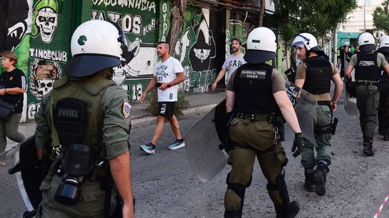 ΠΑΟ-Μαρσέιγ: Τρεις συλλήψεις στη Λεωφόρο - 1.000 αστυνομικοί επί ποδός, drone και ελικόπτερο [Εικόνες]