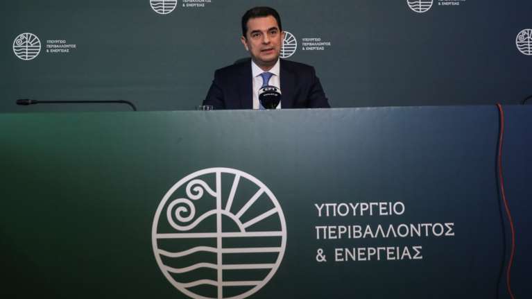 Ανακοινώσεις για την επιδότηση ρεύματος τον Σεπτέμβριο: 1,9 δισ. ευρώ για 6 εκατ. νοικοκυριά και 1,2 εκατ. επιχειρήσεις