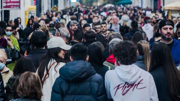 Οι πρώτες αποφάσεις που πρέπει να πάρουμε το 2024 για το σπίτι, τη δουλειά, το ΙΧ - Τα τέσσερα οικονομικά διλήμματα