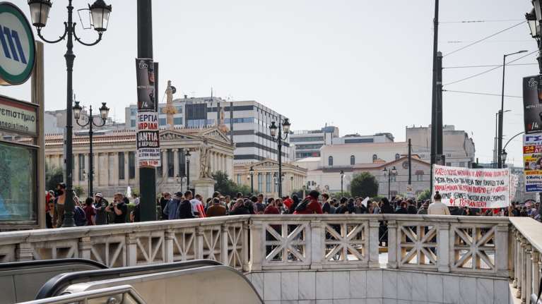24ωρη απεργία σε δημόσιο και ιδιωτικό τομέα: Πώς κινούνται τα Μέσα Μεταφοράς