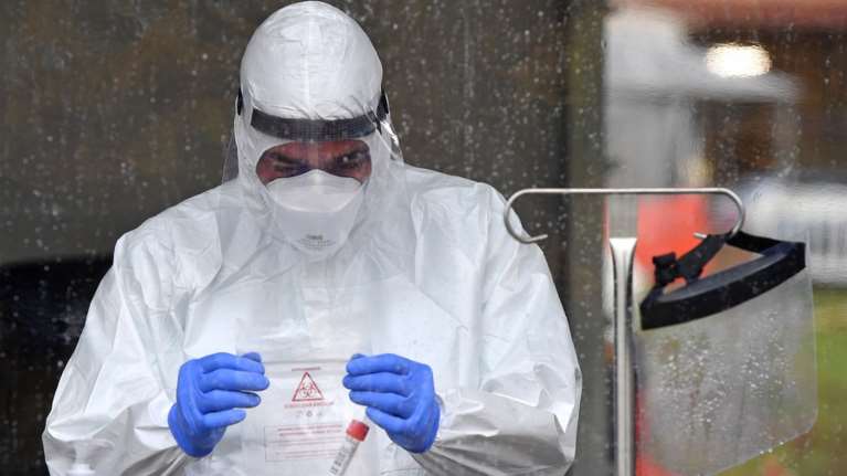 Κορονοϊός - Ιταλία: Τραγωδία με πάνω από 500 νεκρούς σε μια μέρα - Διαδοχικά lockdown στις μεγάλες πόλεις