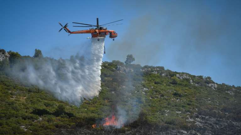 Φωτιές σε Βαϊοχώρι Θεσσαλονίκης και Βόιο Κοζάνης - Σηκώθηκαν εναέρια μέσα