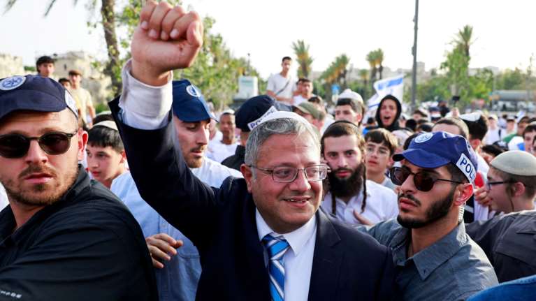 Οργή: Ακροδεξιός Ισραηλινός υπουργός απειλεί Παλαιστίνιο πολιτικό κρατούμενο μέσα στο κελί του