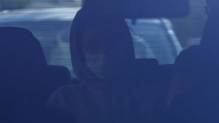 Κολωνός: Απεργία πείνας ξεκίνησε η μητέρα της 12χρονης - &quot;Λάθος που άκουσα την αστυνομία&quot;