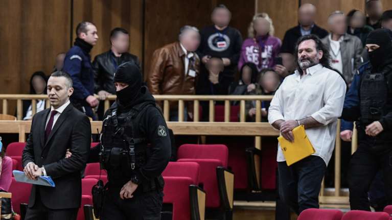 Δίκη Χρυσής Αυγής: Παραμένουν στη φυλακή Κασιδιάρης και Λαγός - Ομόφωνο &quot;όχι&quot; του δικαστηρίου σε αποφυλάκιση