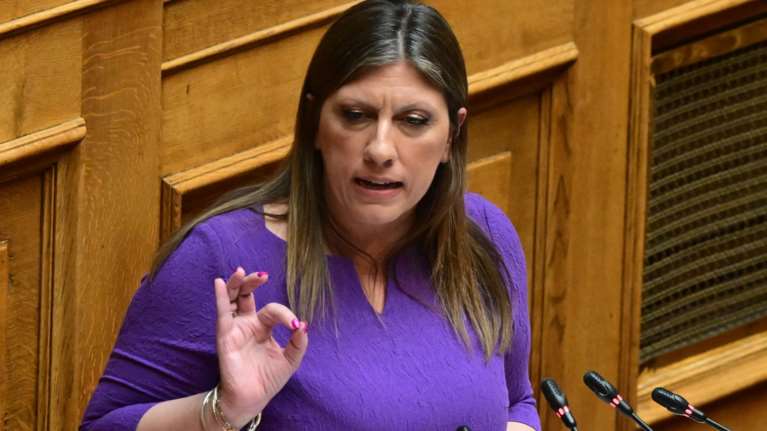 Η Ζωή Κωνσταντοπούλου εξαντλεί τα όρια και την υπομονή των βουλευτών- &quot;Το έχουμε υποστεί όλοι&quot; [βίντεο]