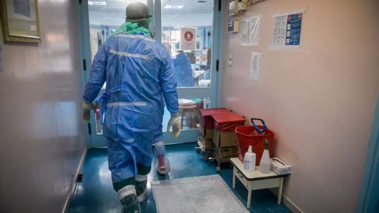 Σοκ στο Βόλο: 58χρονος πέθανε 48 ώρες μετά την εισαγωγή του στο νοσοκομείο - Είχε για μέρες πυρετό στο σπίτι