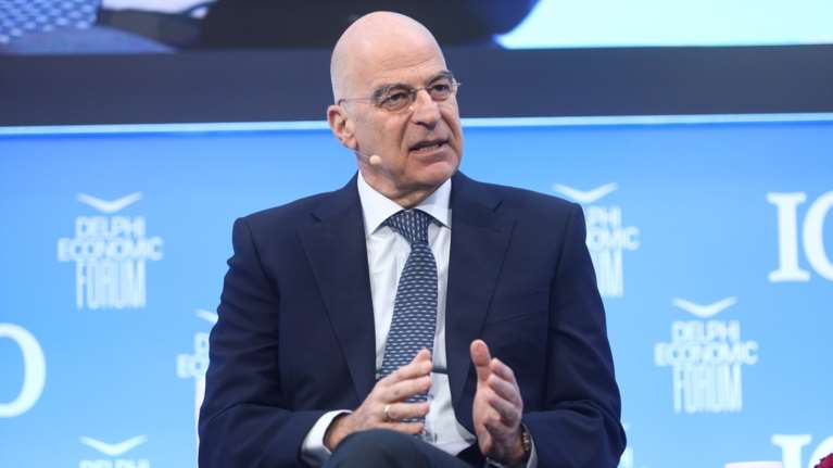 Επικοινωνία Δένδια με τον υπουργό Άμυνας των ΗΠΑ: Η εμβάθυνση των στρατηγικών αμυντικών σχέσεων στο επίκεντρο