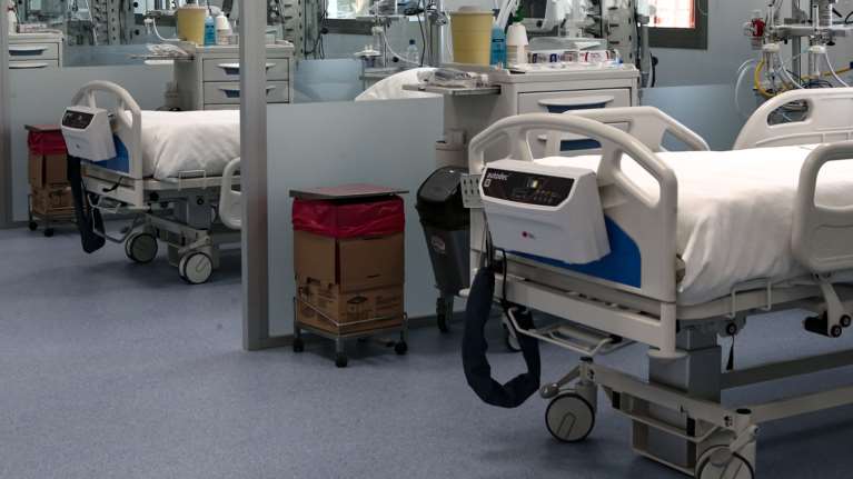 Κορονοϊός: 901 νέα κρούσματα - 58 νεκροί σήμερα - Στους 534 οι διασωληνωμένοι