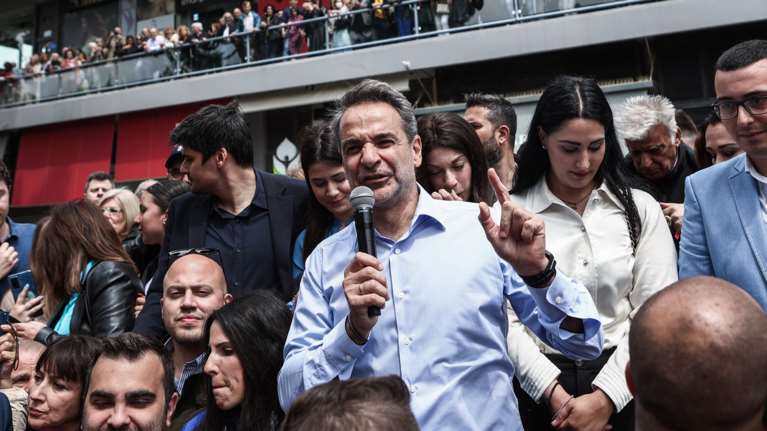 Μητσοτάκης από Κηφισιά: Η ΝΔ είναι με την Πρωτομαγιά και ο Τσίπρας με την Πρωταπριλιά