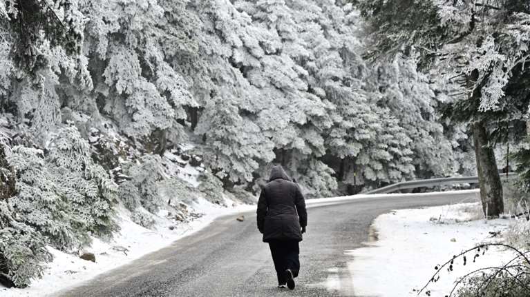 Κακοκαιρία Coral: Νέο έκτακτο δελτίο της ΕΜΥ - Ψύχος μέχρι τη Δευτέρα - Πού θα χιονίσει