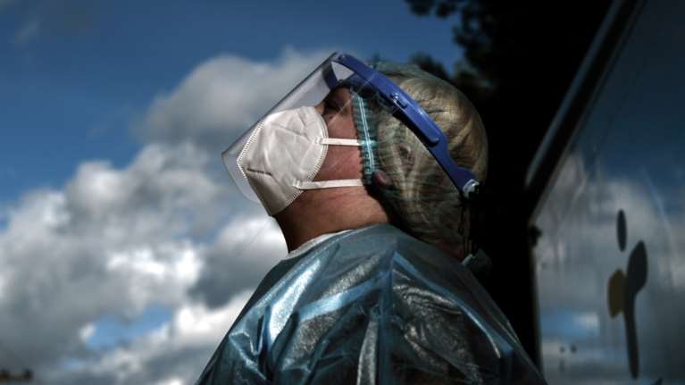 Κορονοϊός - Ανησυχία: Πάνω από 1.000 σήμερα τα νέα κρούσματα - 58 θάνατοι και 458 διασωληνωμένοι