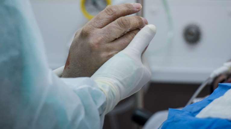 Βόμβα Λινού: &quot;Εάν κάποιος νοσήσει από γρίπη και κορονοϊό θα είναι πολύ δύσκολο να τα βγάλει πέρα&quot;