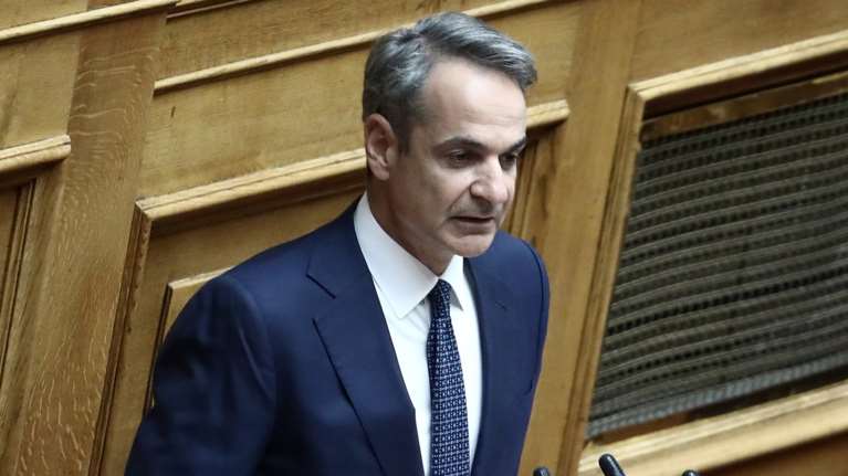 Μητσοτάκης στη Βουλή: &quot;Τα ήρεμα νερά αποδίδουν, συνιστώ μεγαλύτερη ψυχραιμία στους ψευδοπατριώτες&quot;