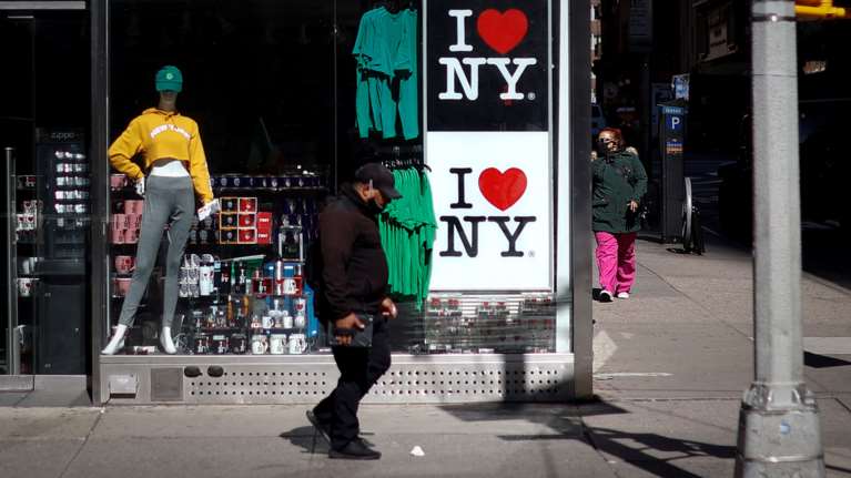 ΗΠΑ: Ξεπέρασαν τους 250.000 οι θάνατοι εξαιτίας του κορονοϊού