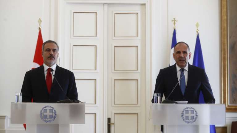 Στο Λουξεμβούργο ο Γιώργος Γεραπετρίτης - Συνάντηση με Φιντάν