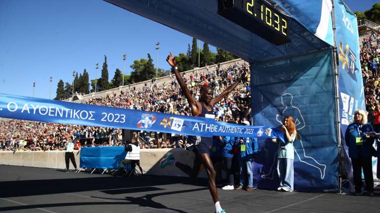 Μαραθώνιος Αθήνας 2023: Νικητής ο Κενυάτης Κίπτο με νέο ρεκόρ - Πρώτος Έλληνας ο Παναγιώτης Καραΐσκος