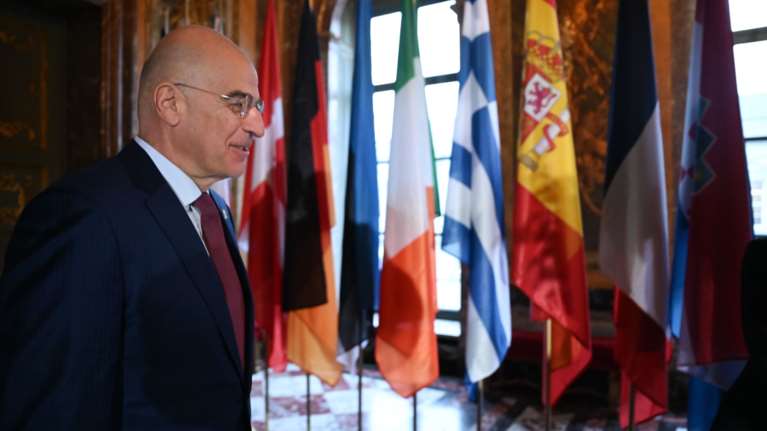 ΝΑΤΟ: Την προσχώρηση της Ελλάδας στην πρωτοβουλία για την αντιπυραυλική προστασία θα υπογράψει ο Νίκος Δένδιας