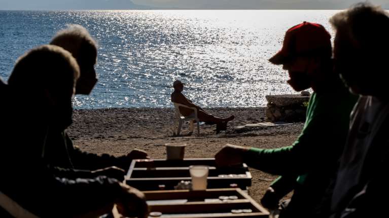 Αίθριος καιρός σήμερα με μικρή άνοδο της θερμοκρασίας - Πού θα σημειωθούν τοπικές βροχές
