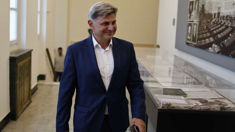 Φαραντούρης: Αν γίνουν εκλογές για πρόεδρο στον ΣΥΡΙΖΑ, το σκέφτομαι πολύ σοβαρά να είμαι υποψήφιος