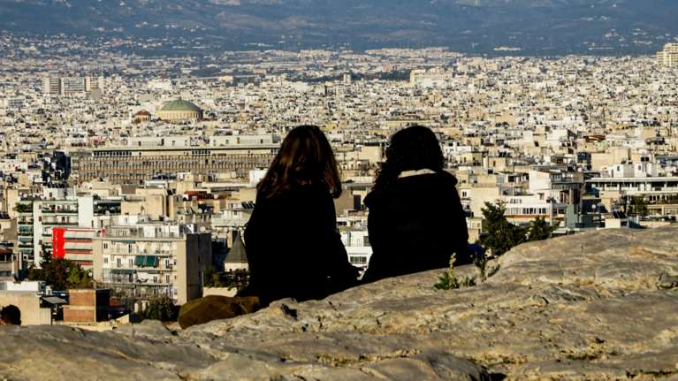 Στα ύψη οι τιμές των ενοικίων για τους φοιτητές: Τους διώχνουν τον Μάιο για να κάνουν τα σπίτια Airbnb - Οι πιο ακριβές περιοχές