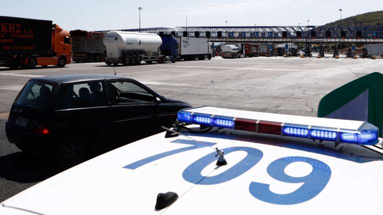 Εθνική Αθηνών-Κορίνθου: &quot;Το παραμικρό λάθος μπορεί να προκαλέσει έκρηξη με ωστικό κύμα 500 μέτρων&quot; - Απίστευτη ταλαιπωρία