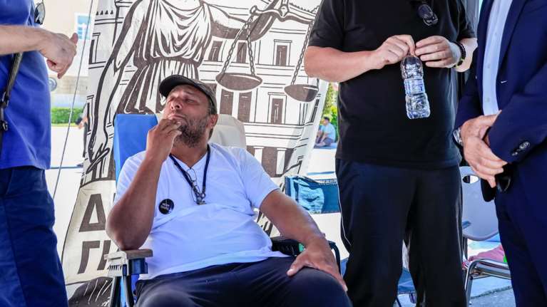 Εισαγγελέας Αρείου Πάγου για Τέμπη: Δεν υπάρχει σαφές αίτημα εκταφής θυμάτων - Όταν υποβληθεί, θα απαντηθεί άμεσα