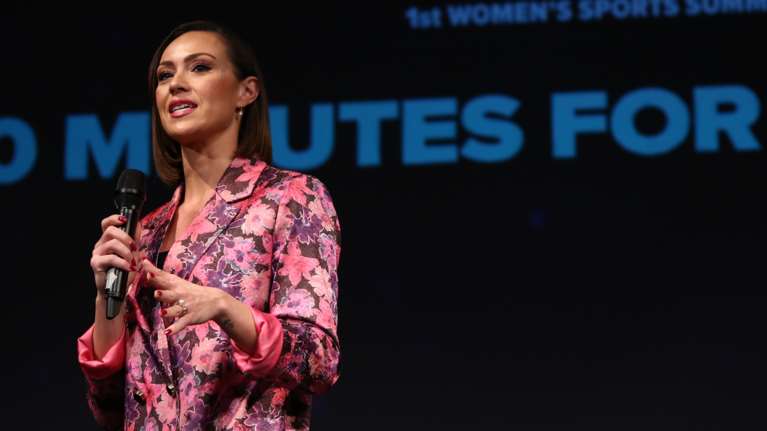 Συγκλονίζει η Δώρα Παντέλη: Στο σπίτι μου συνέβαιναν πράγματα που εύχομαι να μη συμβούν σε κανένα άλλο παιδί