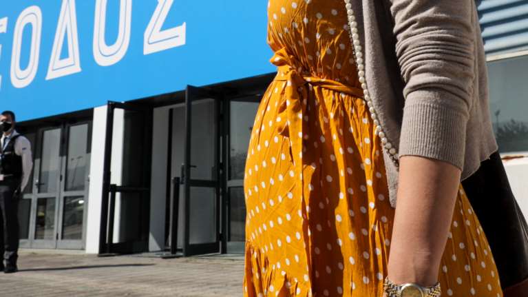 Κορονοϊός: Οι ανεμβολίαστες έγκυες κινδυνεύουν όσο και τα άτομα με μακροχρόνια νοσήματα