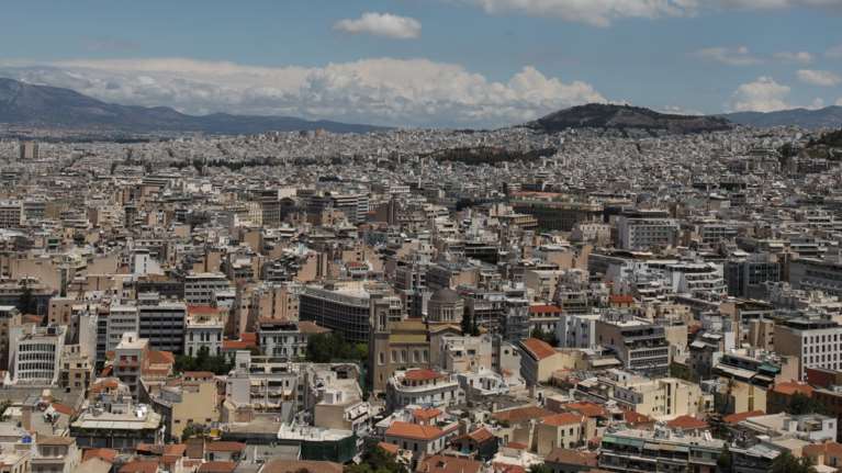 Αγορά ακινήτων: Οι 7 αλλαγές το 2024 - Πιο εύκολη και ταχύτερη η μεταβίβαση - Τι αλλάζει στις βραχυχρόνιες μισθώσεις