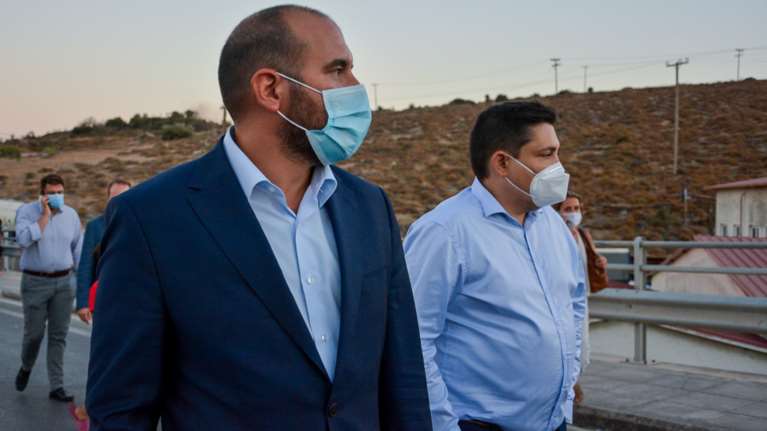 Τζανακόπουλος στη Μόρια: Ενοχοι και πολιτικά υπεύθυνοι ο Μητσοτάκης και η ΝΔ