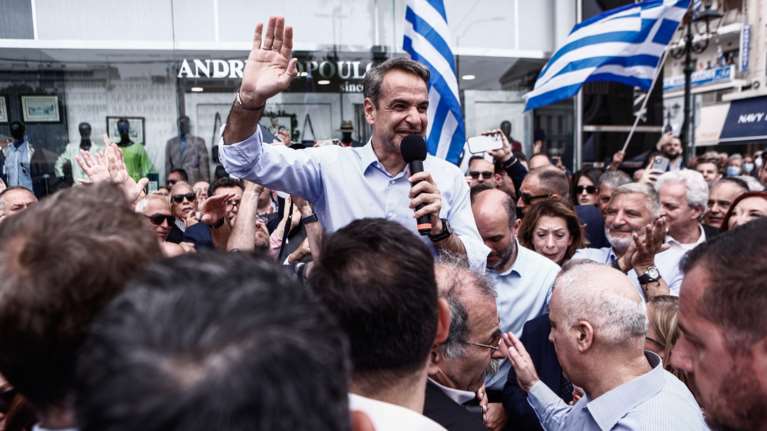 Μητσοτάκης από Πειραιά: Ψηφίζετε Νέα Δημοκρατία, έχετε πρωθυπουργό Μητσοτάκη - Διαφορετικά, ένα τοπίο στην ομίχλη