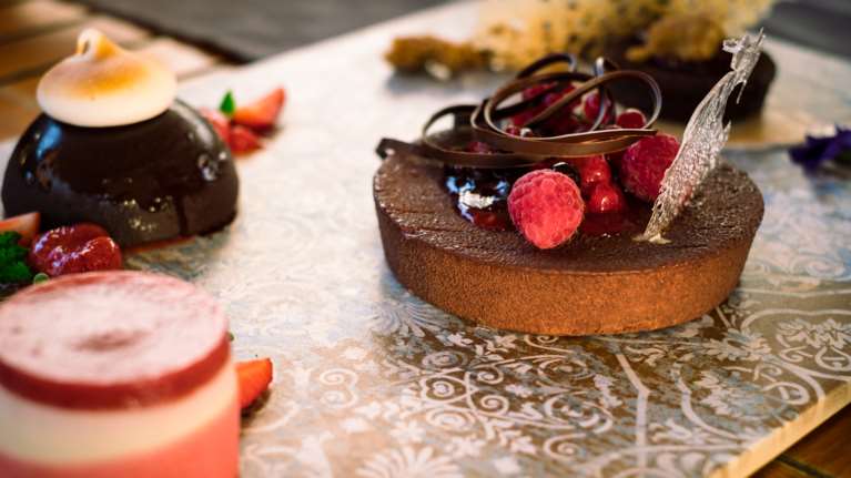 Εορτολόγιο: Ποιος γιορτάζει σήμερα Μεγάλη Τρίτη 30 Απριλίου