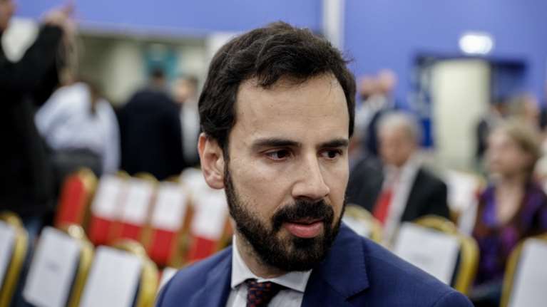 Ο Νίκος Ρωμανός καρφώνει τον Νικητιάδη: "Ο Πράσινος Κατρούγκαλος αποκάλυψε τις πραγματικές προθέσεις του ΠΑΣΟΚ"