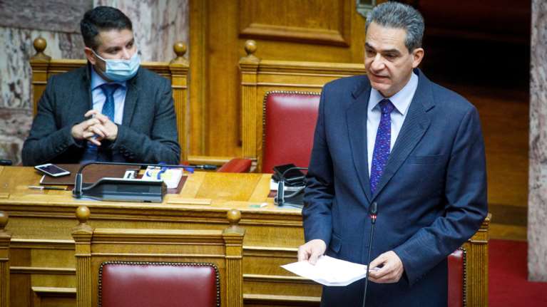 Στην αντεπίθεση ο Συρίγος: Σύμφωνα με τον ΣΥΡΙΖΑ ακόμη και η ιστορική αναφορά στα χρόνια της δικτατορίας, σε κάνει χουντικό