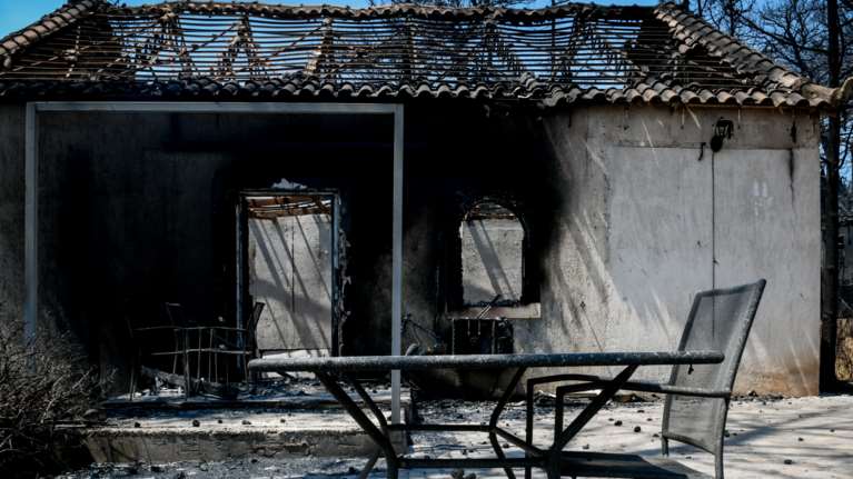 Αδιανόητο: Κάνουν πλιάτσικο στα καμένα της Βορειοανατολικής Αττικής - Σοκαριστικές καταγγελίες [Βίντεο]