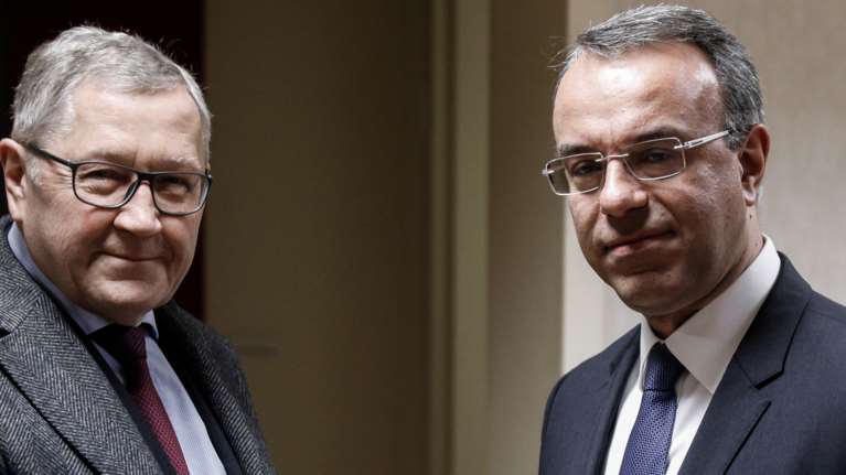 Ο κορονοϊός βάζει τέλος στη "θηλιά" του πρωτογενούς πλεονάσματος - Ανάσα για την οικονομία