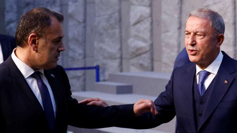 Ξαφνική αλλαγή στάσης από τον Ακάρ: &quot;Να μείνουν ανοιχτοί οι δίαυλοι επικοινωνίας με την Αθήνα&quot;