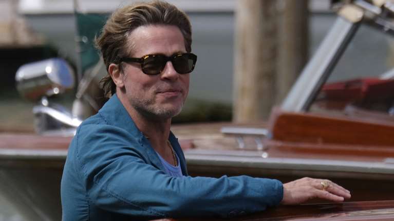 Ο Μπραντ Πιτ ξαφνικά κάνει έκθεση γλυπτικής στη Φινλανδία - &quot;Άρχισα μετά το διαζύγιο με την Αντζελίνα&quot;